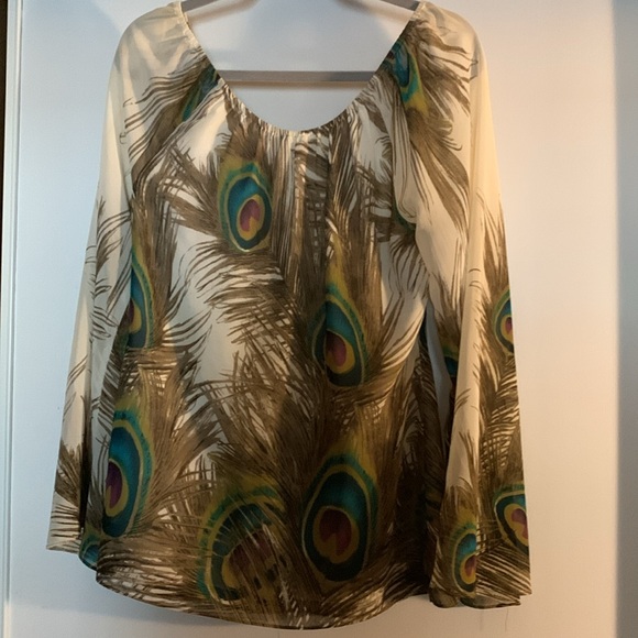 🎉HOST PICK🎉 Boston Proper Long Sleeve Peacock Print Blouse - Picture 3 of 6